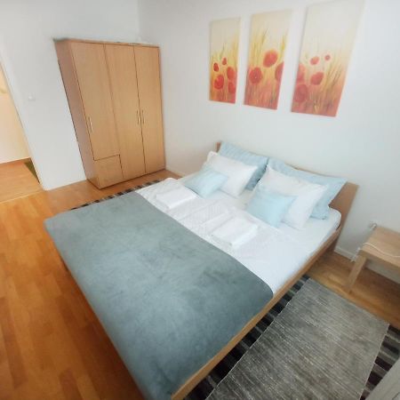 Lovely Home Apartment Sarajevo Luaran gambar