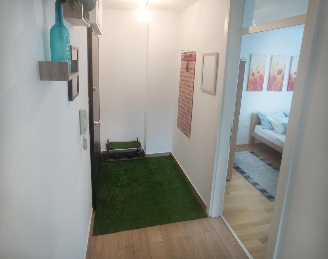 Lovely Home Apartment Sarajevo Luaran gambar